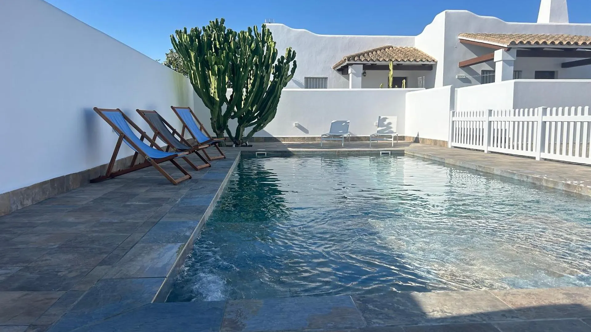 Apartamentos Rurales Cadiz 0*,  Spain